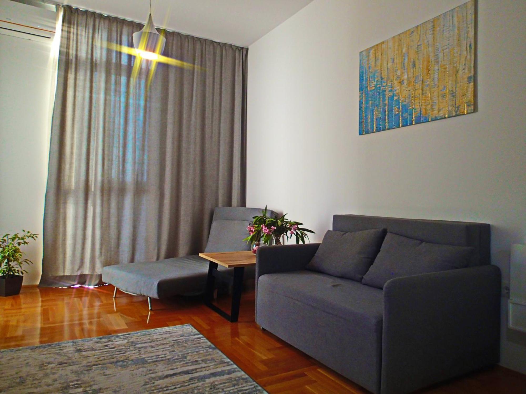 Apartment Sova Tivat Exterior foto